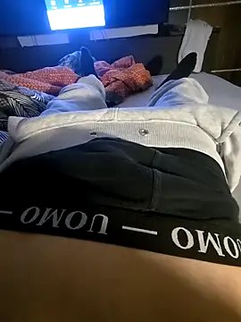 cazzoficasposati online show from November 2025 09:52:02 PM