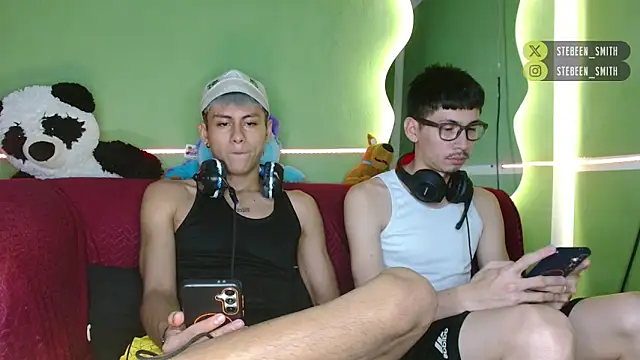 Snapshot of stebeen_smithh chatting on January 2026 04:01:01 PM stebeen smithh online show from January 2026 04:01:01 PM