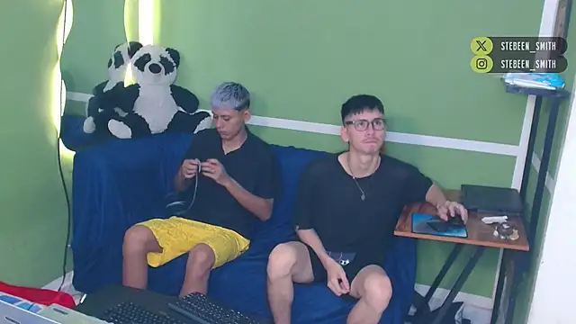 Snapshot of stebeen_smithh chatting on February 2026 12:15:02 PM stebeen smithh online show from February 2026 12:15:02 PM