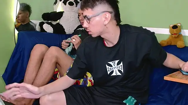 Snapshot of stebeen_smithh chatting on February 2026 01:43:01 PM stebeen smithh online show from February 2026 01:43:01 PM