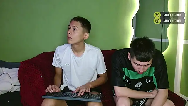 Snapshot of stebeen_smithh chatting on March 2026 12:55:01 PM stebeen smithh online show from March 2026 12:55:01 PM