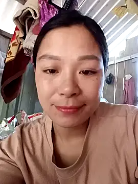 Lyla john online show from January 2026 04:05:01 AM