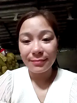 Lyla john online show from March 2026 05:08:02 AM