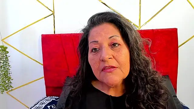 Snapshot of Victoriaa_Anderson chatting on December 2025 02:06:02 AM Victoriaa Anderson online show from December 2025 02:06:02 AM