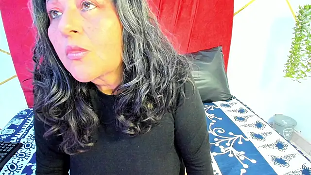 Snapshot of Victoriaa_Anderson chatting on December 2025 09:21:02 PM Victoriaa Anderson online show from December 2025 09:21:02 PM