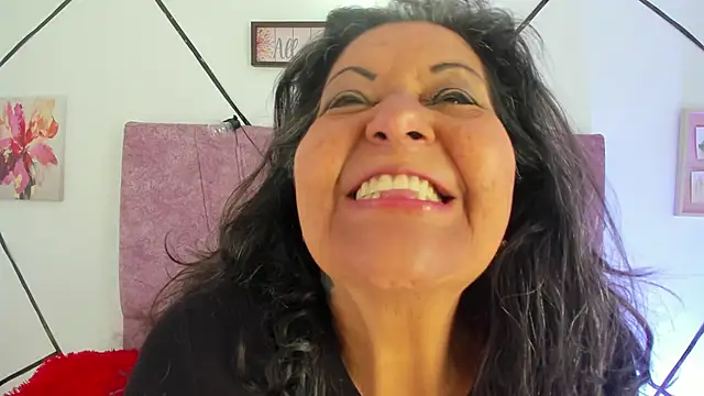 Snapshot of Victoriaa_Anderson chatting on February 2026 08:25:02 PM Victoriaa Anderson online show from February 2026 08:25:02 PM