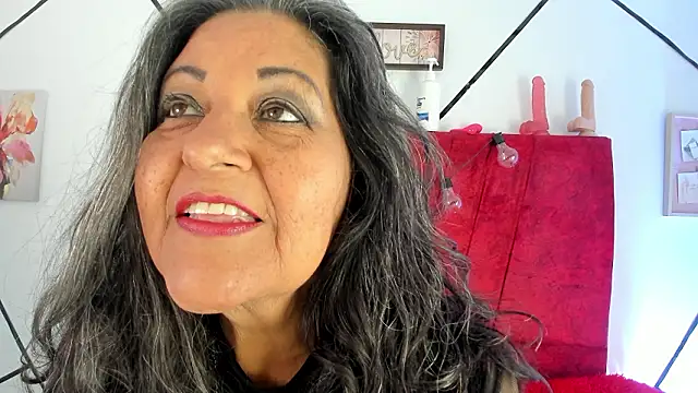 Snapshot of Victoriaa_Anderson chatting on February 2026 05:57:02 PM Victoriaa Anderson online show from February 2026 05:57:02 PM