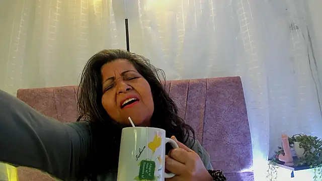 Snapshot of Victoriaa_Anderson chatting on March 2026 01:15:01 PM Victoriaa Anderson online show from March 2026 01:15:01 PM