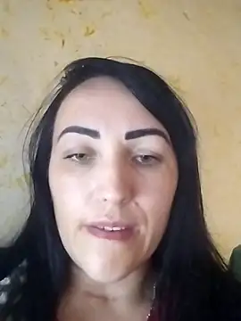 ArianaXFresh online show from November 2025 10:41:02 AM