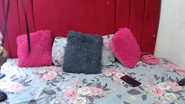 HipsDontLieX95 online show from February 2026 09:34:01 AM