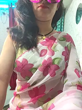 Red Queen 11 online show from December 2025 07:29:02 PM