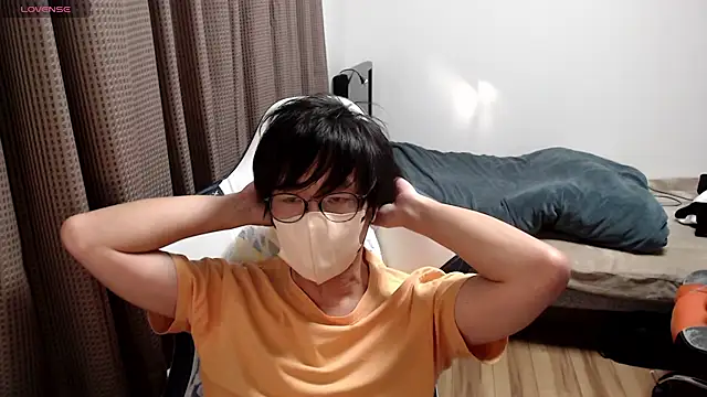 Snapshot of yuu-to-desu chatting on November 2025 05:02:02 AM yuu-to-desu online show from November 2025 05:02:02 AM