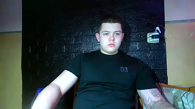 CuteButNaughty  online show from February 2026 07:34:01 PM