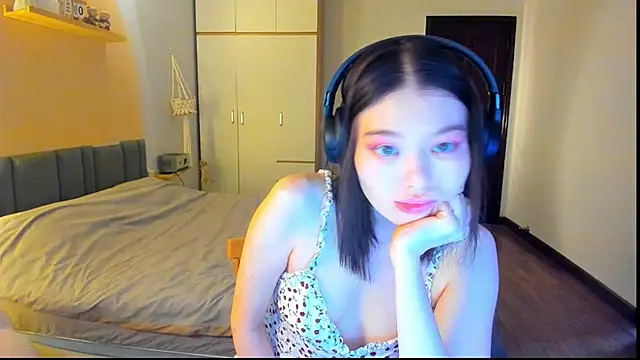 HopeLovely online show from January 2026 12:58:01 AM