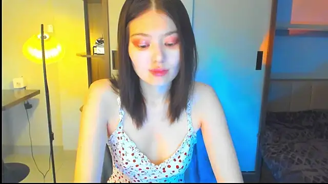 HopeLovely online show from March 2026 09:38:02 AM