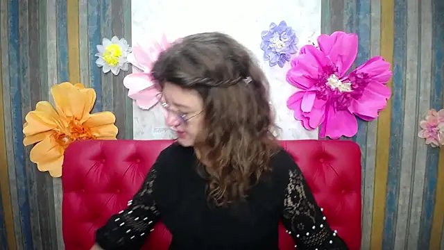 RoseHille online show from November 2025 06:16:02 AM