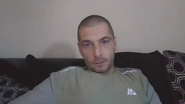 Kinkycouple142 online show from May 2026 05:30:02 PM