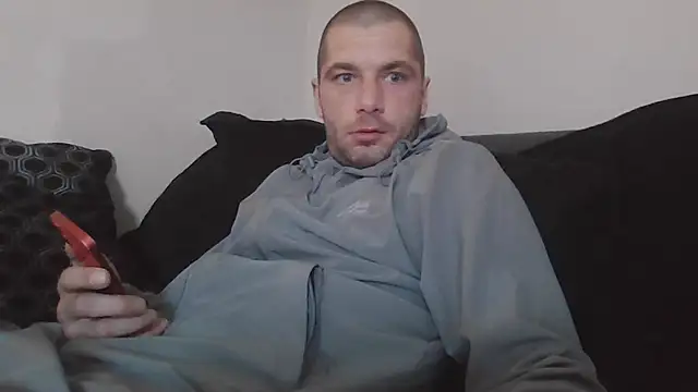 Kinkycouple142 online show from May 2026 06:25:01 PM