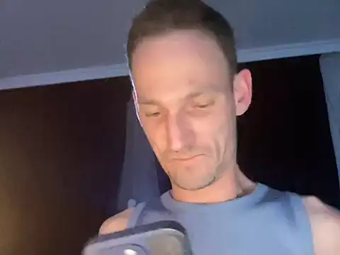 Hotcrazy235 online show from November 2025 11:36:02 PM