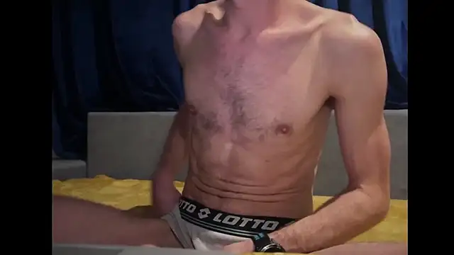 Hotcrazy235 online show from December 2025 09:55:01 PM