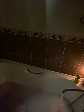 Dona Mafia online show from November 2025 12:05:02 PM