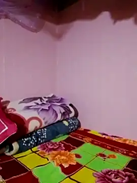 Cloud-wh online show from December 2025 03:01:02 AM