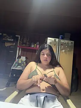 diamore3377 online show from February 2026 02:15:02 AM