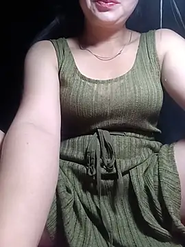 Snapshot of vangkt-cute chatting on June 2026 05:36:02 PM vangkt-cute online show from June 2026 05:36:02 PM