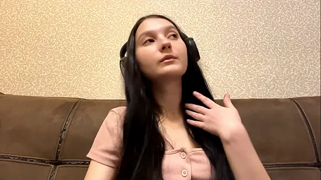 AurorAurora online show from February 2026 09:41:01 AM