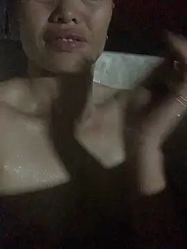 Snapshot of phuong_cute chatting on November 2025 02:16:02 PM phuong cute online show from November 2025 02:16:02 PM