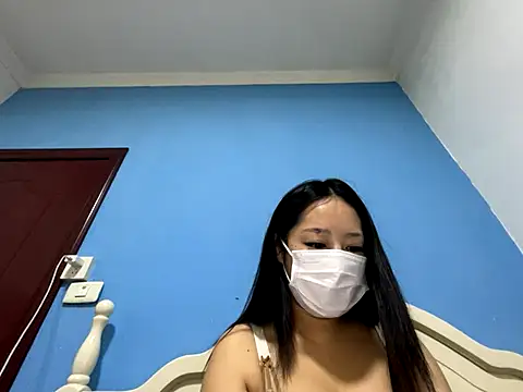 Snapshot of Lily-888 chatting on November 2025 12:27:01 PM Lily-888 online show from November 2025 12:27:01 PM