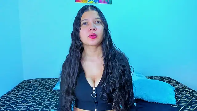 kiity hot 6 online show from November 2025 09:58:01 PM