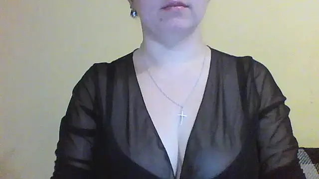 Snapshot of Vitalina282128 chatting on November 2025 07:24:01 PM Vitalina282128 online show from November 2025 07:24:01 PM