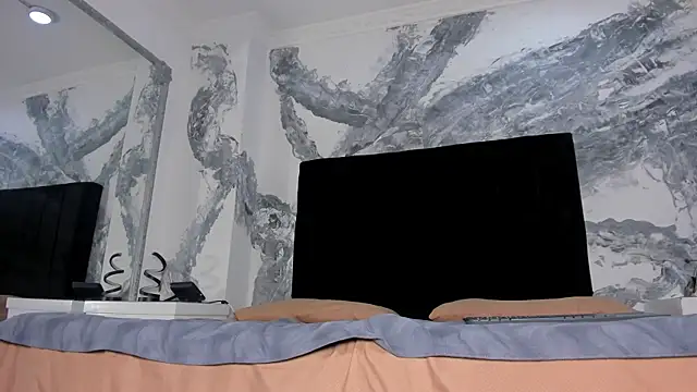 lilithDraven  online show from February 2026 03:58:01 AM