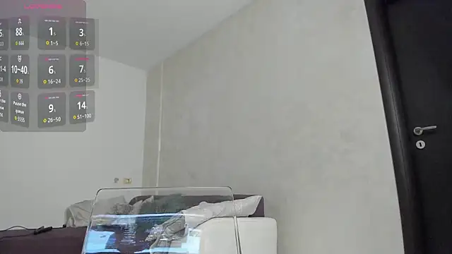 Snapshot of foxx_giirl chatting on November 2025 05:46:01 AM foxx giirl online show from November 2025 05:46:01 AM