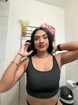 Ashleythelatina online show from November 2025 10:35:01 PM