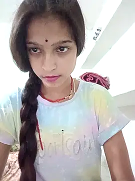 Snapshot of Mohnicute chatting on May 2026 10:56:02 AM Mohnicute online show from May 2026 10:56:02 AM