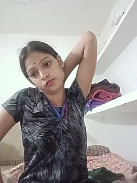 Snapshot of Mohnicute chatting on June 2026 06:06:02 PM Mohnicute online show from June 2026 06:06:02 PM
