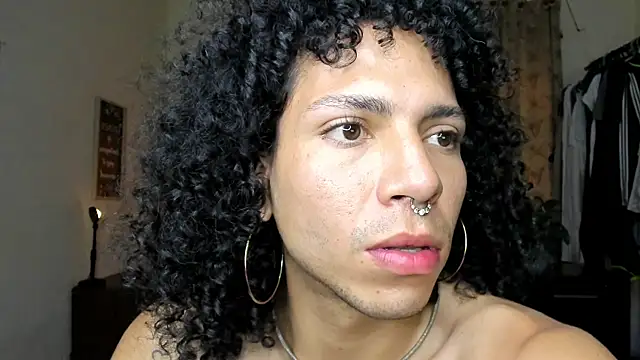 Angel White25 online show from February 2026 05:32:01 PM