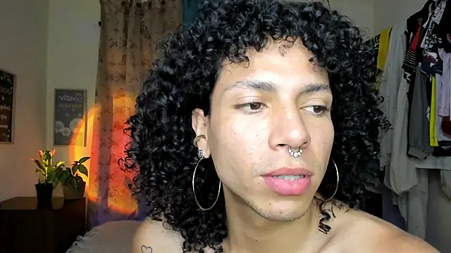 Angel White25 online show from February 2026 08:59:02 PM