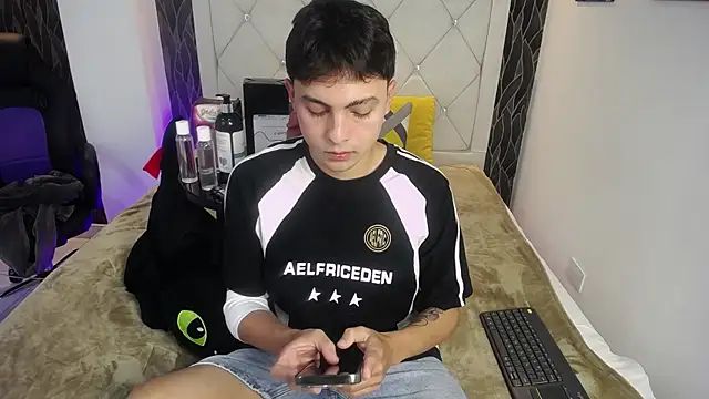 Samu FoXXX online show from January 2026 08:47:02 PM