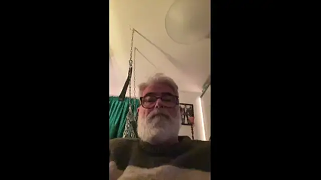 LeatherSdaddy online show from November 2025 04:29:01 PM