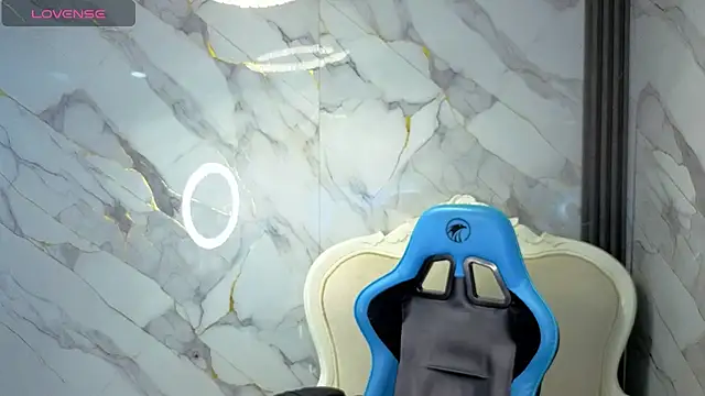 Snapshot of Violetta_jhonson_a chatting on February 2026 03:54:01 AM Violetta jhonson a online show from February 2026 03:54:01 AM