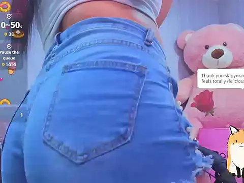 Snapshot of Violetta_jhonson_a chatting on February 2026 03:40:01 PM Violetta jhonson a online show from February 2026 03:40:01 PM