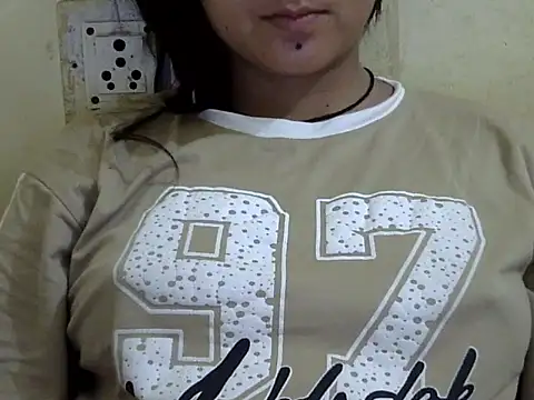 Anika Singh online show from May 2026 04:10:01 AM