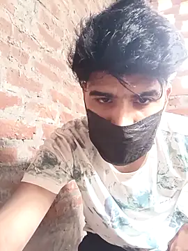 Snapshot of hotyyyyjonny chatting on December 2025 05:14:01 AM hotyyyyjonny online show from December 2025 05:14:01 AM