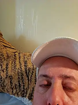 Snapshot of Body1978_M chatting on November 2025 10:10:02 AM Body1978 M online show from November 2025 10:10:02 AM