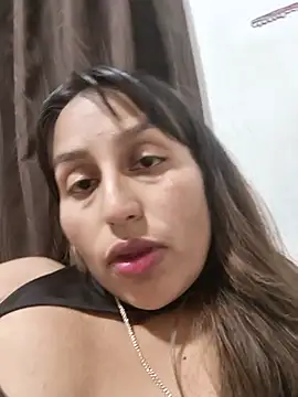 IsabellaaSwann online show from November 2025 12:16:02 AM