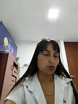 IsabellaaSwann online show from November 2025 03:16:01 AM