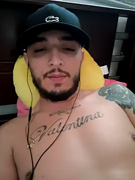 mohamedkarimm online show from December 2025 02:12:02 PM